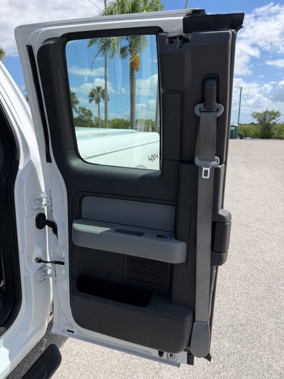 Used 2014 Ford F150 XL w/ Power Equipment Group AWD/4WD image 17