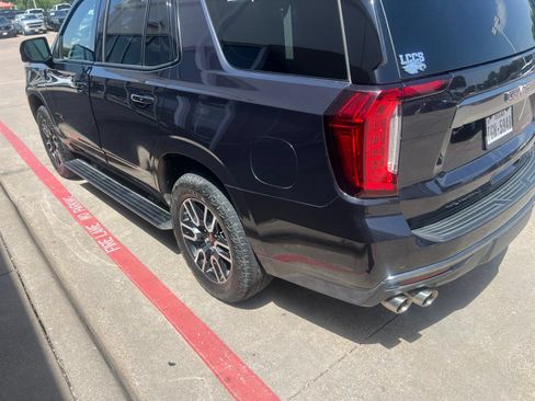 Used 2023 GMC Yukon AT4 w/ AT4 Premium Plus Package AWD/4WD image 8