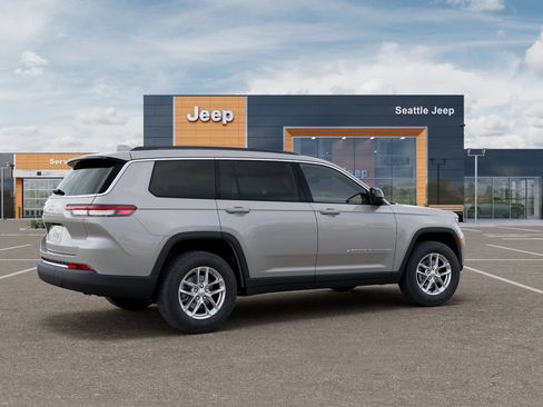 New 2026 Jeep Grand Cherokee L Laredo AWD/4WD image 5
