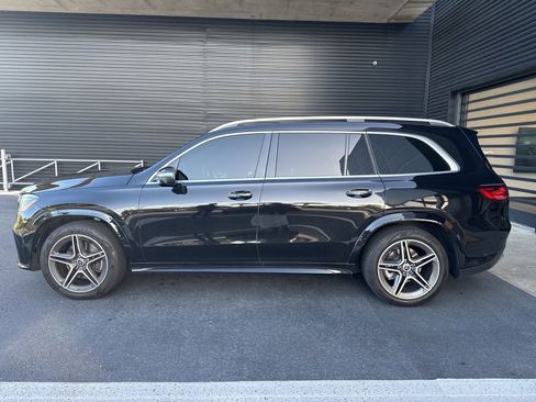 Used 2024 Mercedes-Benz GLS 450 4MATIC image 2