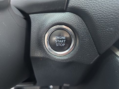 Certified 2022 Toyota RAV4 Limited image 19