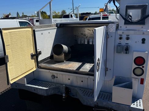 Used 2013 Chevrolet Silverado 3500 W/T RWD image 11
