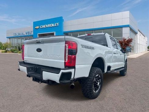 Used 2026 Ford F250 Lariat w/ Tremor Off-Road Package AWD/4WD image 9