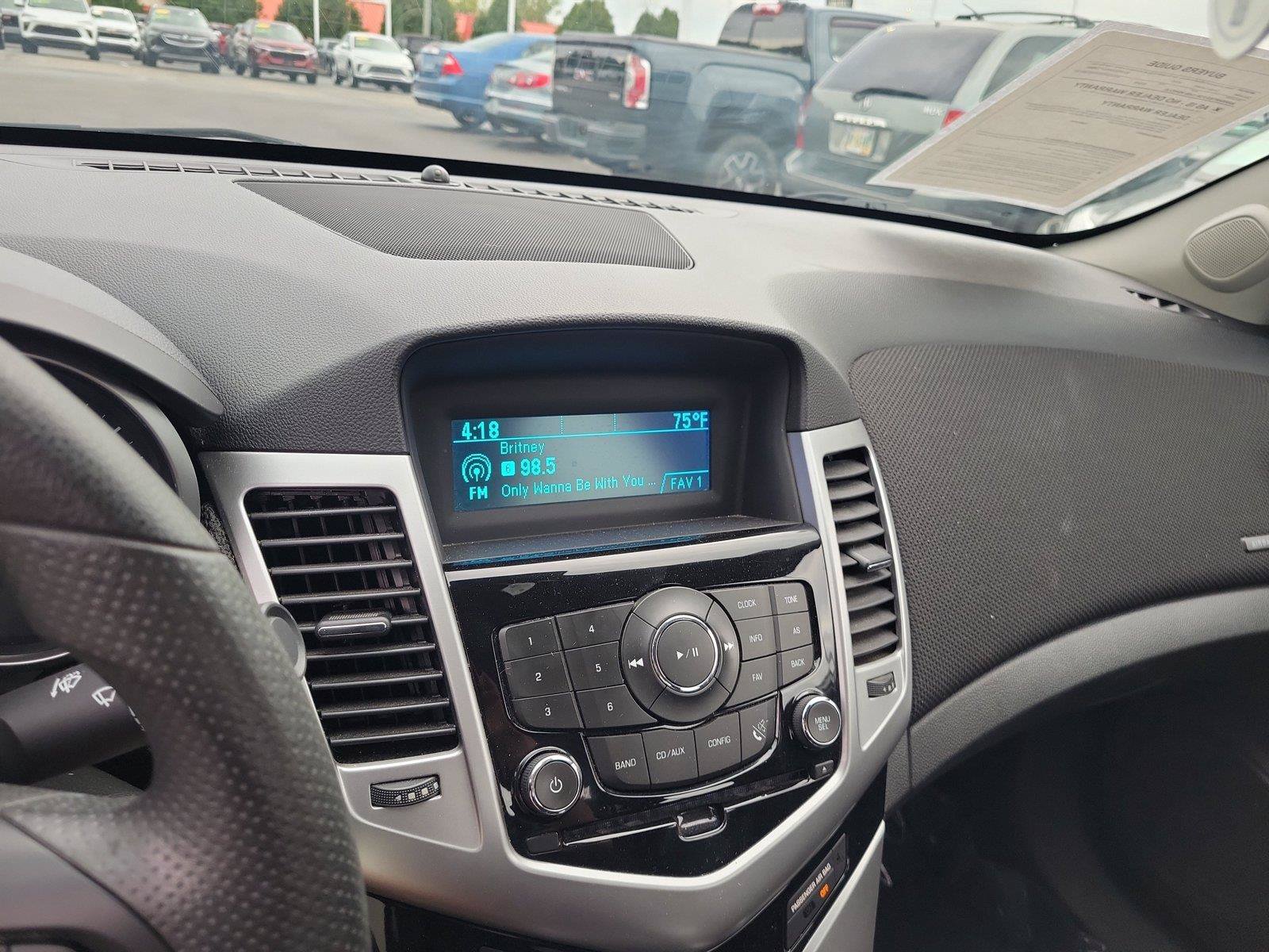 Used 2016 Chevrolet Cruze LT FWD image 26