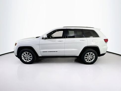 Used 2022 Jeep Grand Cherokee Laredo X AWD/4WD image 8