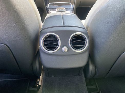 Used 2016 Mercedes-Benz C 300 4MATIC Sedan image 22