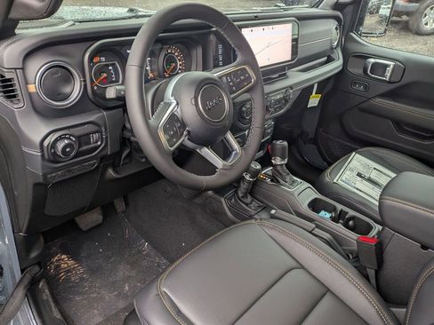New 2026 Jeep Wrangler Unlimited Sahara image 13