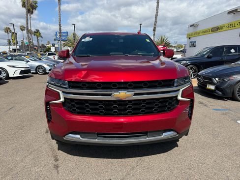 Used 2021 Chevrolet Tahoe LS RWD image 2