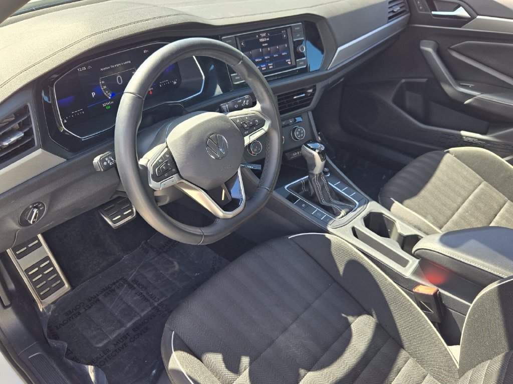 Certified 2024 Volkswagen Jetta Sport FWD image 11