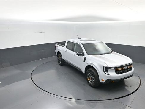 New 2026 Ford Maverick Tremor image 19