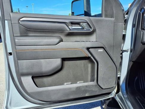Used 2024 GMC Sierra 2500 AT4 w/ AT4 Preferred Package AWD/4WD image 26