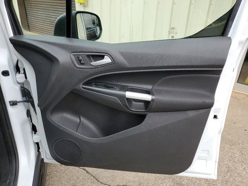 Used 2017 Ford Transit Connect XLT image 14