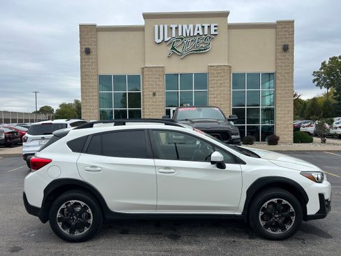 Used 2022 Subaru Crosstrek 2.0i Premium w/ Popular Package #2 image 1
