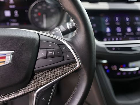 Certified 2023 Cadillac XT5 Sportv w/ Technology Package AWD/4WD image 13