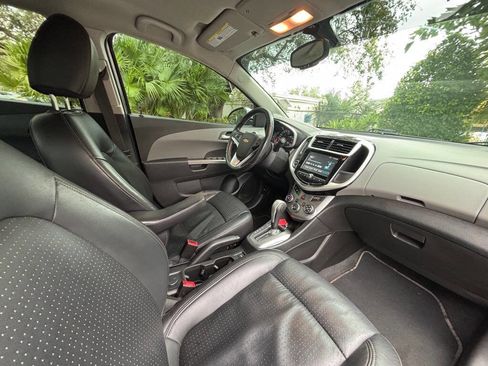 Used 2017 Chevrolet Sonic Premier image 16