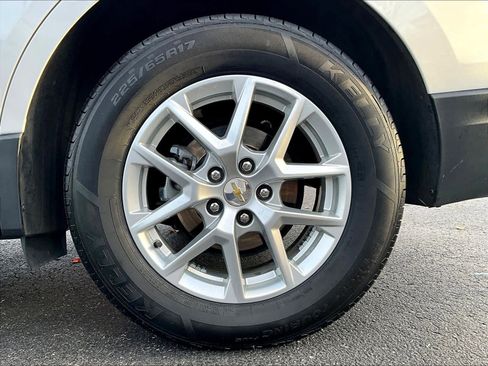 Used 2022 Chevrolet Equinox LT image 7