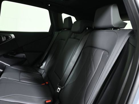 Used 2026 BMW X3 xDrive30 w/ Premium Package AWD/4WD image 4