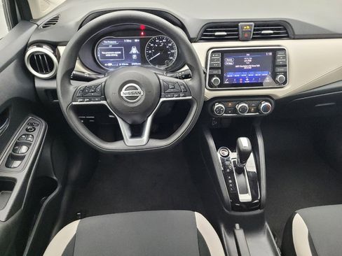 Used 2021 Nissan Versa SV FWD image 22