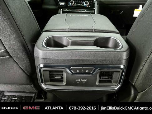 New 2026 GMC Sierra 3500 Denali w/ Denali Reserve Package AWD/4WD image 19