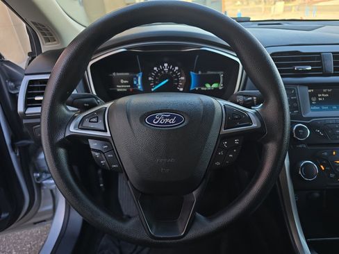 Used 2018 Ford Fusion S image 13