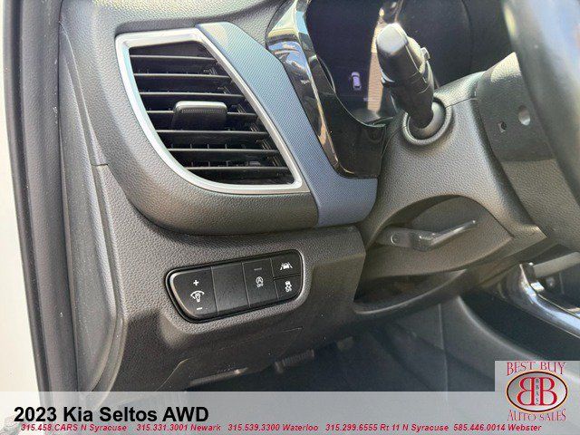Used 2023 Kia Seltos S w/ Navigation Package AWD/4WD image 18