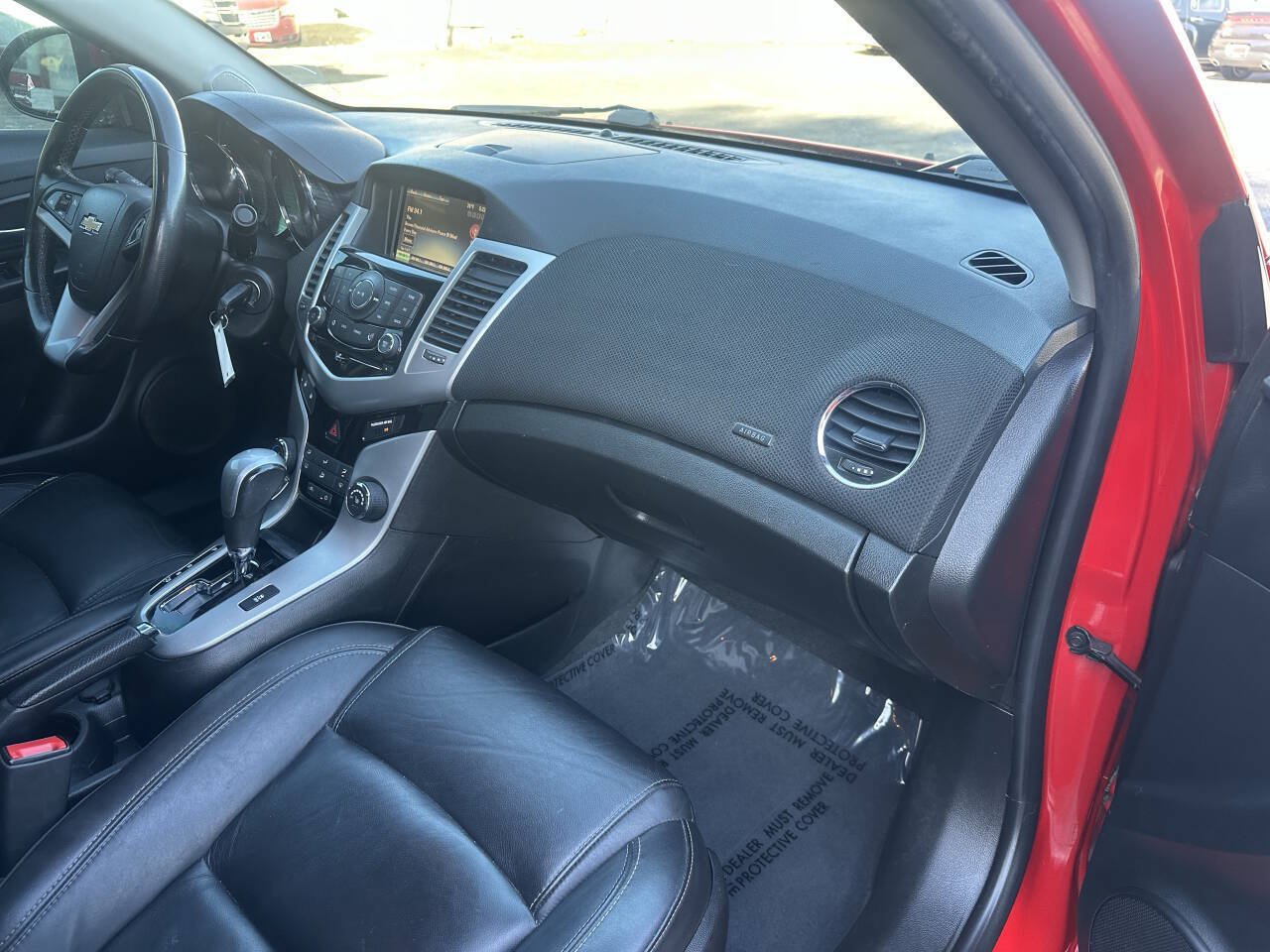Used 2014 Chevrolet Cruze LT w/ RS Package FWD image 33