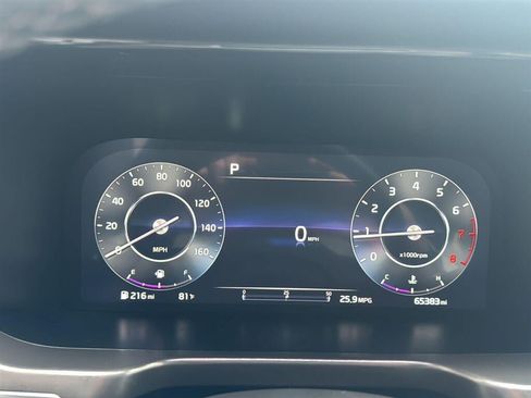 Used 2023 Kia Sorento SX AWD/4WD image 30