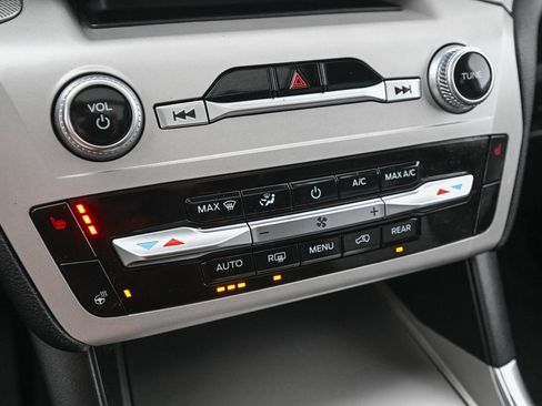 Certified 2023 Ford Explorer XLT w/ Equipment Group 202A image 36