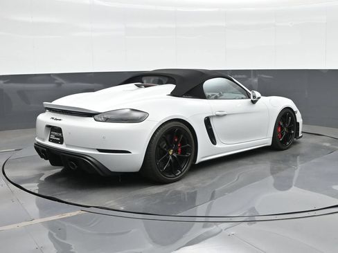 Certified 2022 Porsche 718 Boxster Spyder RWD image 7