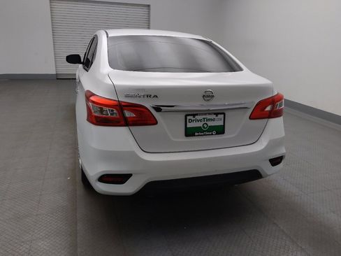 Used 2017 Nissan Sentra S FWD image 6