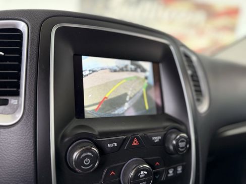 Used 2019 Dodge Durango SXT w/ 3rd Row Seating Group image 34