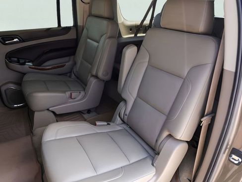 Used 2015 Chevrolet Suburban LTZ AWD/4WD image 26