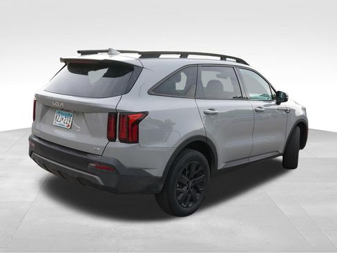 Certified 2023 Kia Sorento S AWD/4WD image 3