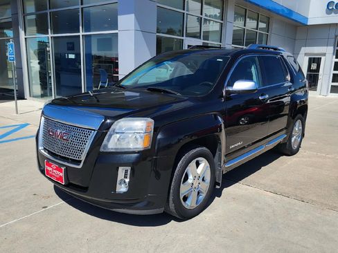 Used 2015 GMC Terrain Denali w/ LPO, Protection Package AWD/4WD image 1