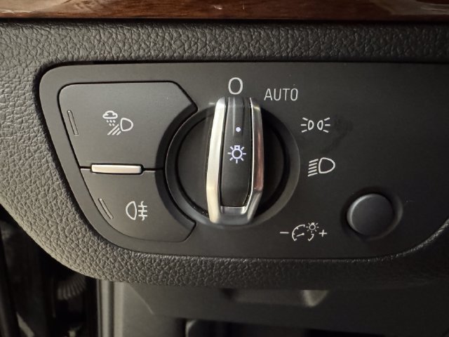Used 2024 Audi Q5 2.0T Premium Plus AWD/4WD image 11
