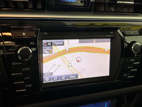 Used 2014 Toyota Corolla S FWD image 21