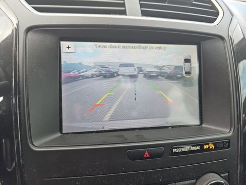 Used 2019 Ford Explorer XLT w/ Equipment Group 201A image 26