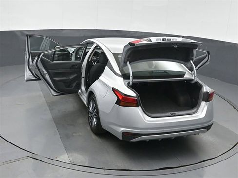 Used 2025 Nissan Altima 2.5 SV image 51