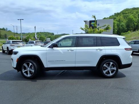 New 2026 Jeep Grand Cherokee L Limited AWD/4WD image 5