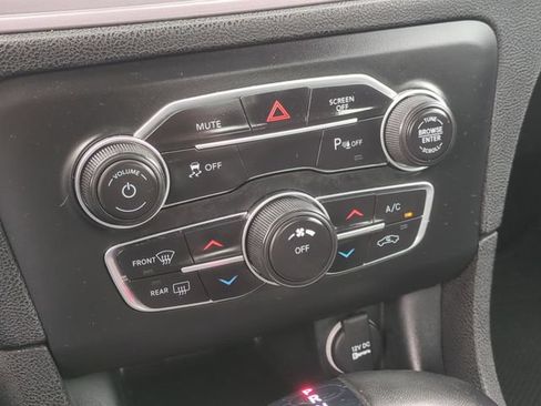 Used 2023 Dodge Charger SXT RWD image 36