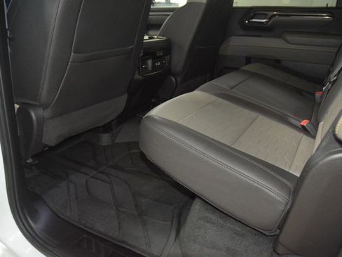 Used 2024 Chevrolet Silverado 2500 ZR2 w/ Technology Package AWD/4WD image 47