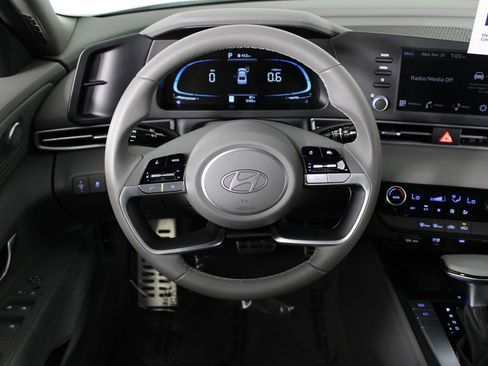 Used 2026 Hyundai Elantra Sport image 10