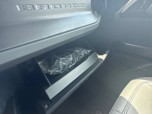 Used 2024 Ford Bronco Black Diamond AWD/4WD image 34