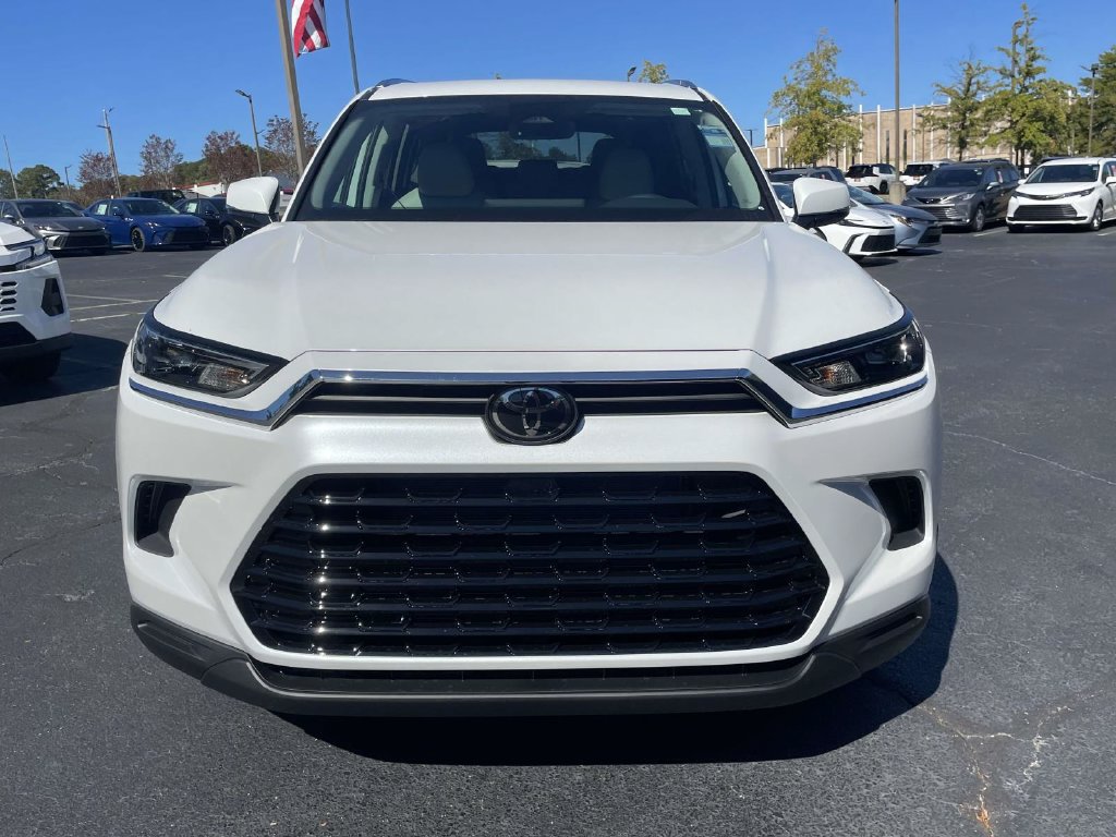 New 2026 Toyota Grand Highlander XLE FWD image 7