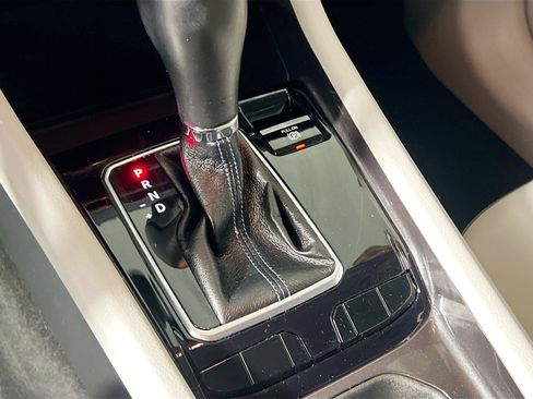 Used 2022 Jeep Compass Latitude image 25