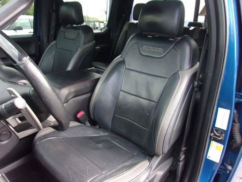 Used 2017 Ford F150 Raptor w/ Equipment Group 802A Luxury image 8