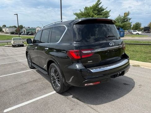 Used 2023 INFINITI QX80 Premium Select AWD/4WD image 5