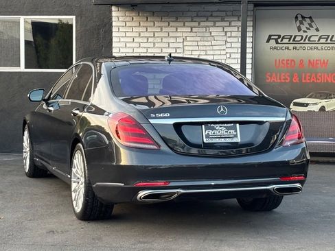 Used 2019 Mercedes-Benz S 560 Sedan w/ Premium Package image 17