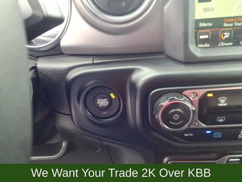 Used 2023 Jeep Wrangler Unlimited Rubicon 4xe w/ Steel Bumper Group image 33