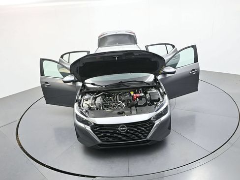 Used 2024 Nissan Sentra SV FWD image 41